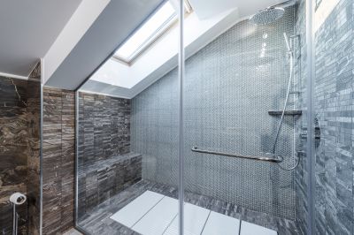 Shower with Rain Head and Clear Glass